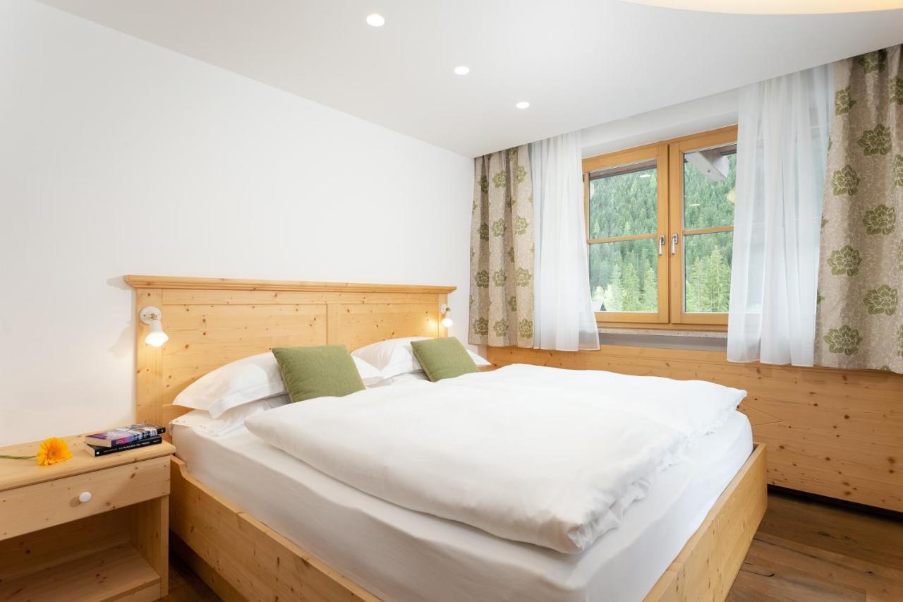 Hotel Pareda Каназей Екстериор снимка