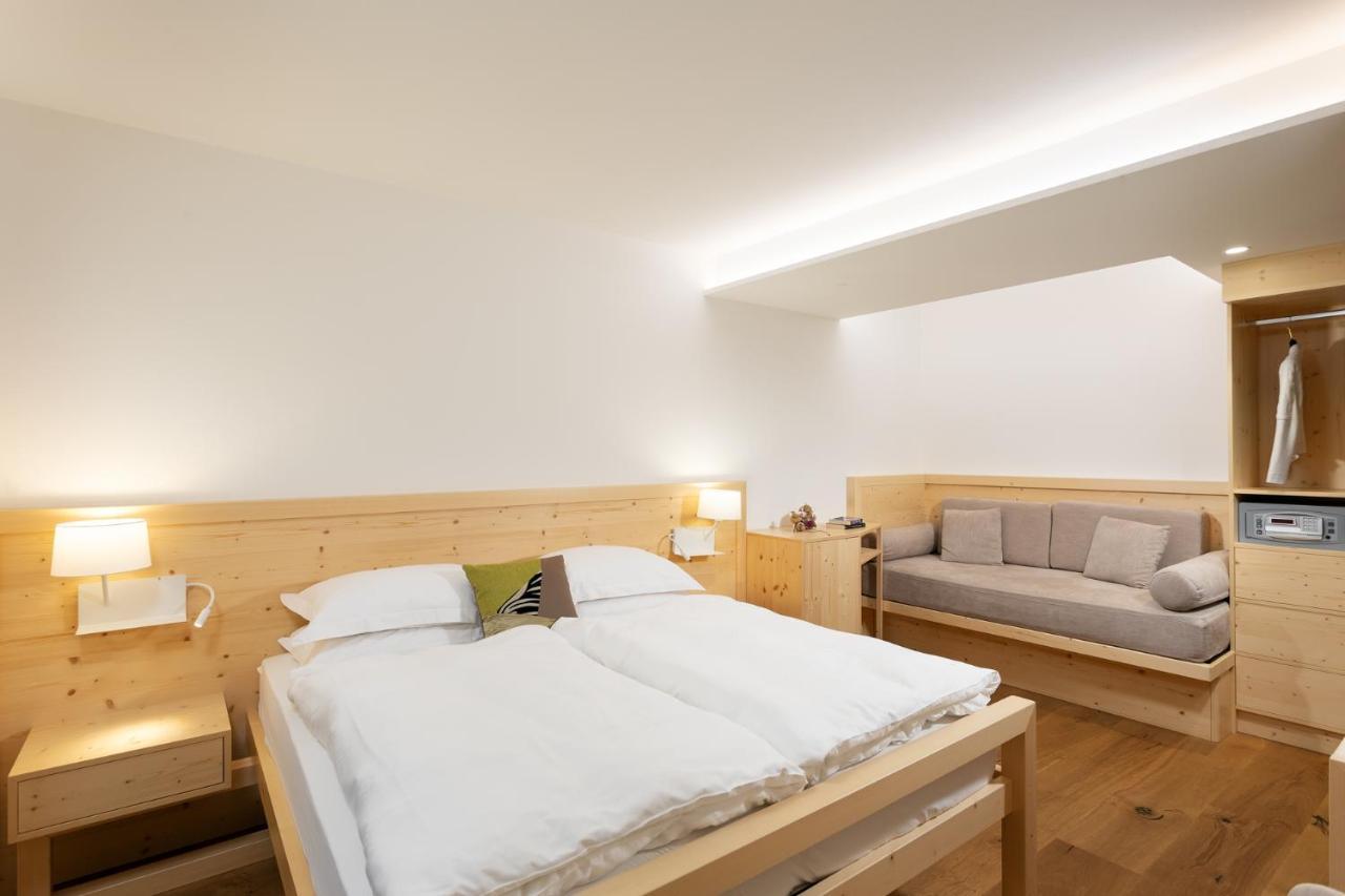 Hotel Pareda Каназей Екстериор снимка