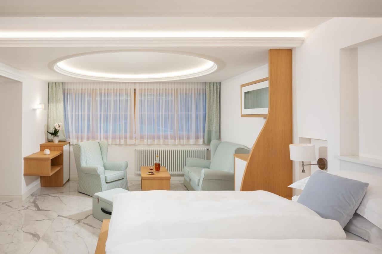 Hotel Pareda Каназей Екстериор снимка