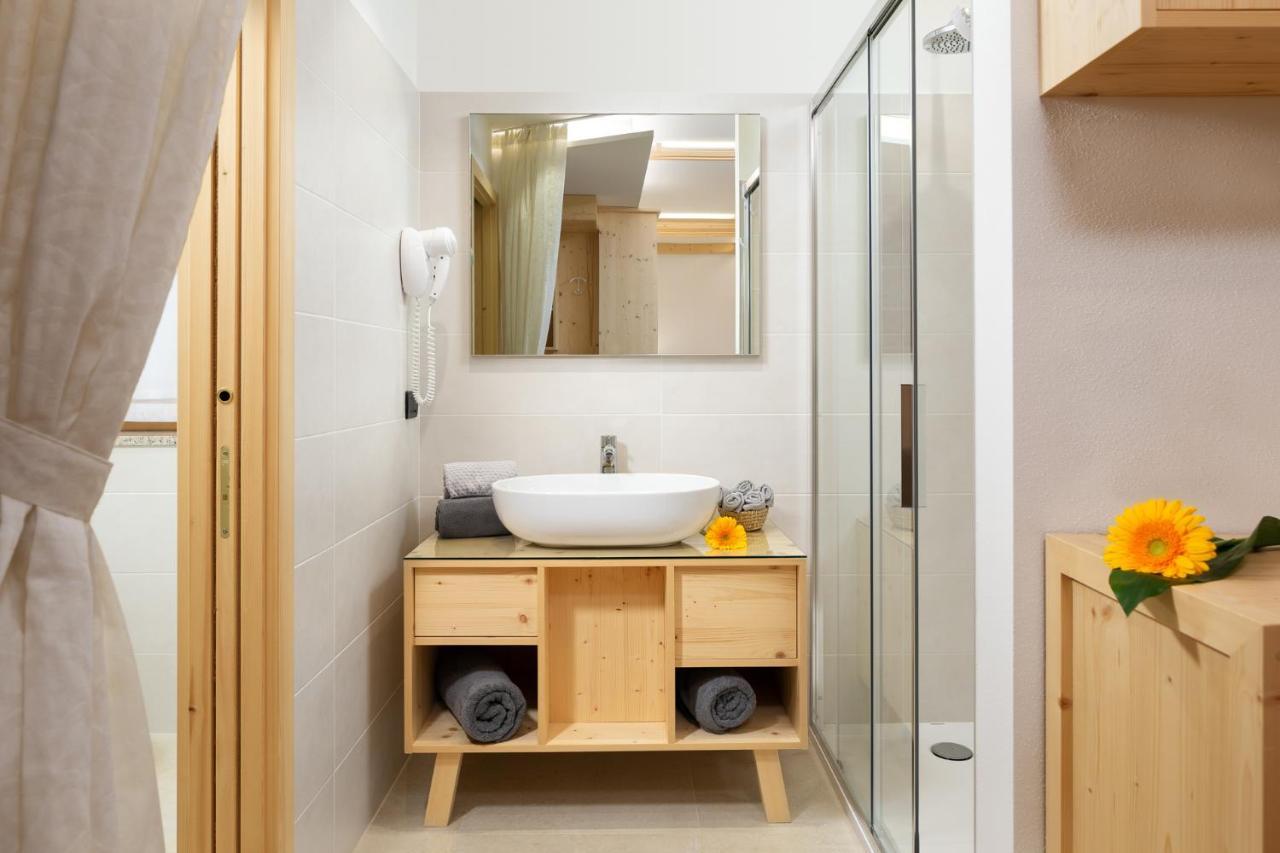 Hotel Pareda Каназей Екстериор снимка