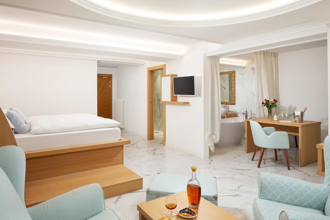 Hotel Pareda Каназей Екстериор снимка