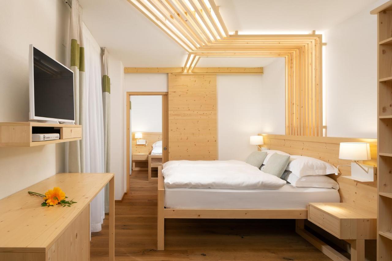 Hotel Pareda Каназей Екстериор снимка
