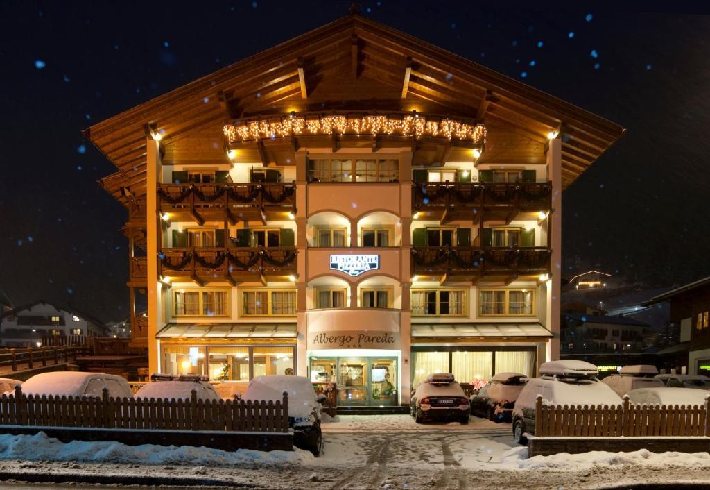 Hotel Pareda Каназей Екстериор снимка