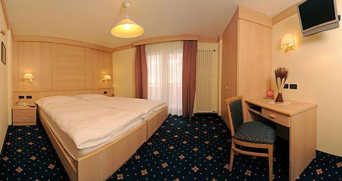 Hotel Pareda Каназей Стая снимка