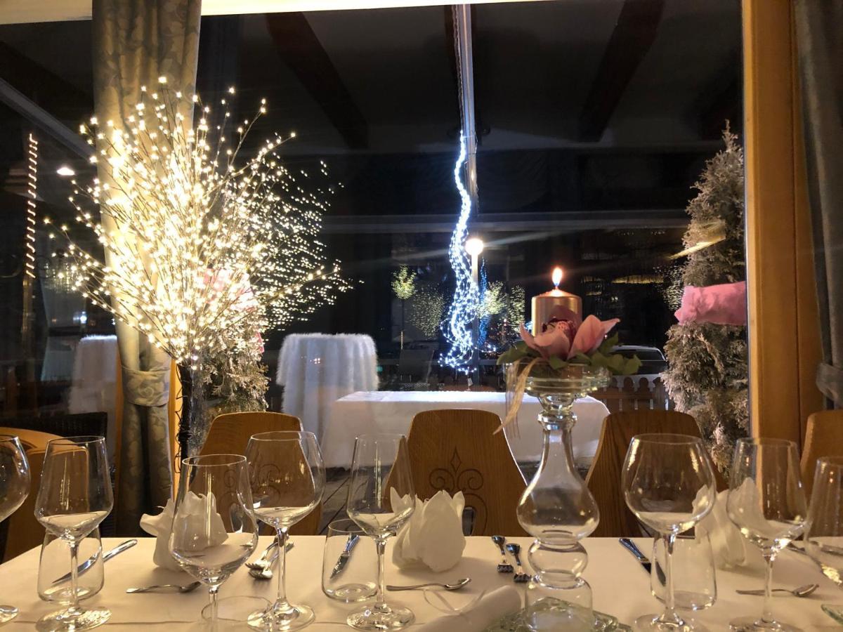 Hotel Pareda Каназей Екстериор снимка